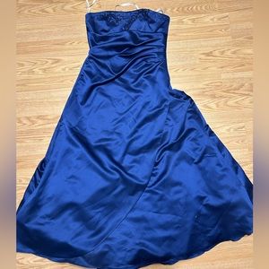 Bridal/prom dress, size 12, David’s bridal